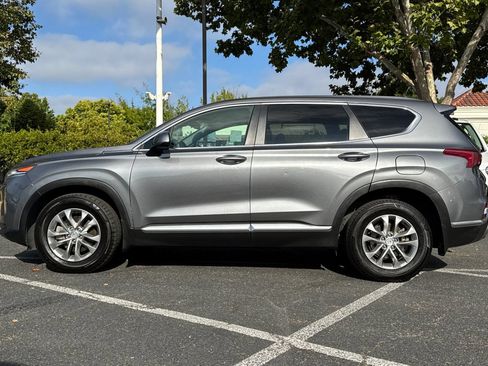 Used 2019 Hyundai Santa Fe SE AWD/4WD image 6