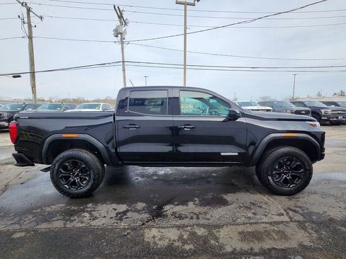 Used 2025 GMC Canyon Elevation AWD/4WD image 6