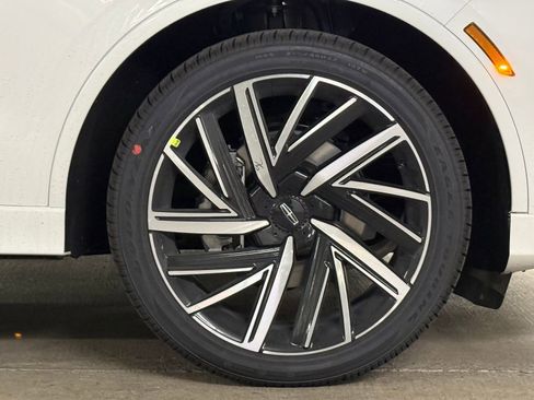 New 2026 Lincoln Aviator Black Label w/ Black Label Special Edition image 8