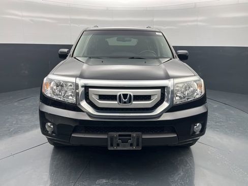Used 2011 Honda Pilot Touring image 2
