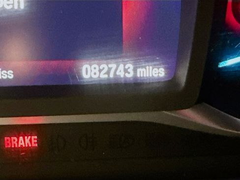 Used 2021 Honda Pilot EX image 18