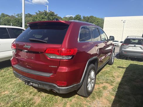 Used 2014 Jeep Grand Cherokee Laredo w/ 18" Wheel & 8.4" Radio Group RWD image 6