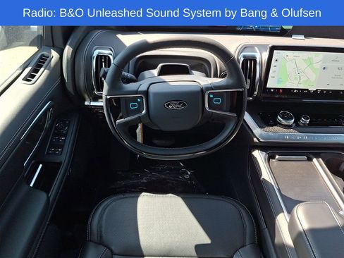 New 2025 Ford Expedition Max Platinum w/ Stealth Performance Package image 7