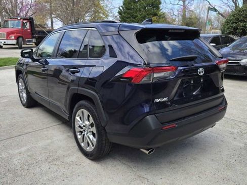 Used 2019 Toyota RAV4 XLE Premium w/ Cold Weather Package image 3