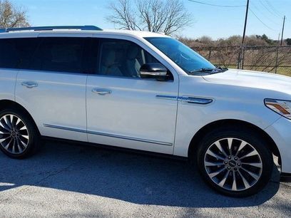 Used 2019 Lincoln Navigator Select