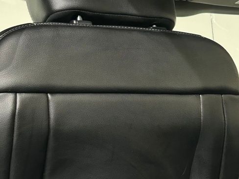 Used 2019 Ford F150 Lariat w/ Equipment Group 502A Luxury AWD/4WD image 52