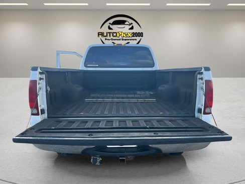 Used 2004 Ford F350 Lariat AWD/4WD image 19