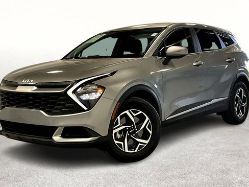 Used 2023 Kia Sportage LX image 14