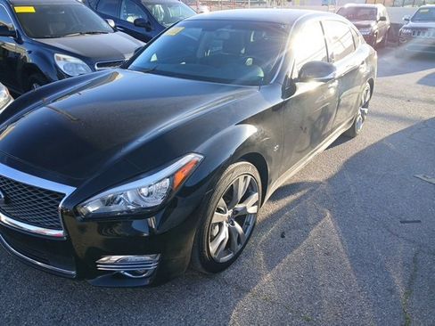 Used 2019 INFINITI Q70 L 3.7 w/ Sensory Package image 1