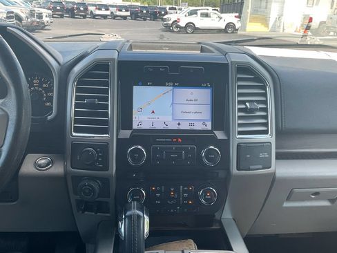 Used 2016 Ford F150 Lariat AWD/4WD image 18