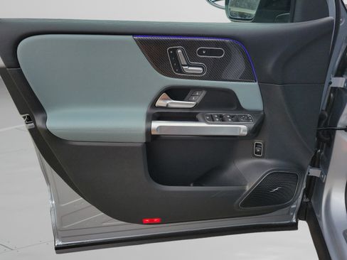 New 2026 Mercedes-Benz GLB 35 AMG 4MATIC image 28