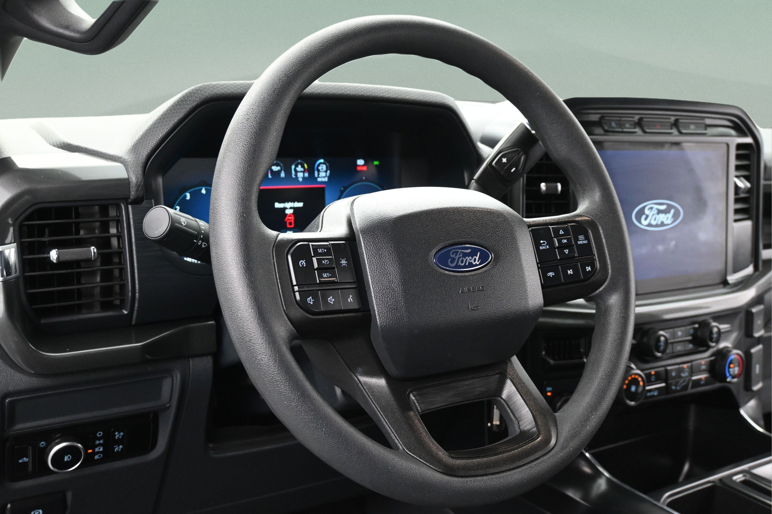 Used 2024 Ford F150 STX AWD/4WD image 13
