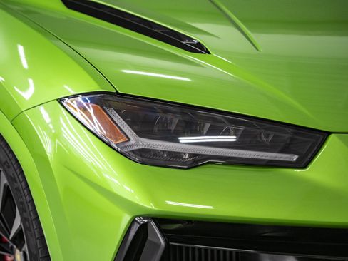 Used 2024 Lamborghini Urus S AWD/4WD image 10