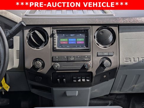 Used 2016 Ford F550 4x4 Crew Cab Super Duty image 18