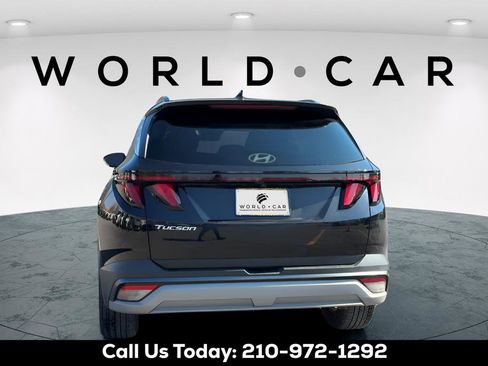 Certified 2025 Hyundai Tucson SEL FWD image 6