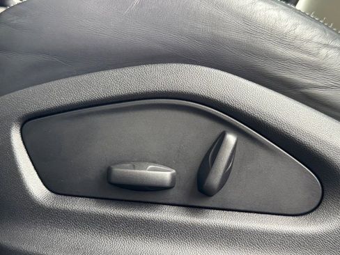 Used 2024 Porsche Cayenne image 20