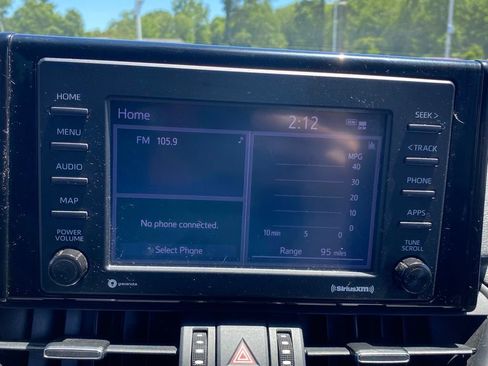 Used 2021 Toyota RAV4 XLE Premium FWD image 20