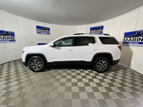 Certified 2023 GMC Acadia SLE w/ Driver Convenience Package image 10