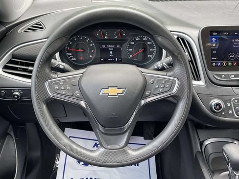 Used 2024 Chevrolet Malibu LT FWD image 12