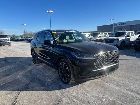 New 2026 Lincoln Aviator Reserve AWD/4WD image 3