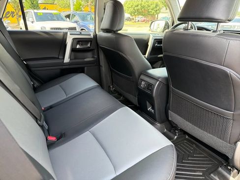 Used 2022 Toyota 4Runner SR5 Premium AWD/4WD image 27