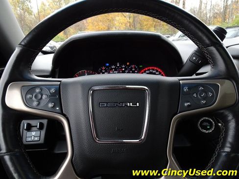 Used 2015 GMC Yukon XL Denali AWD/4WD image 17