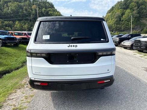 New 2026 Jeep Grand Wagoneer L 4WD image 3