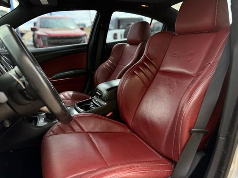 Used 2019 Dodge Charger SRT Hellcat w/ Harman/Kardon Audio Group RWD image 12