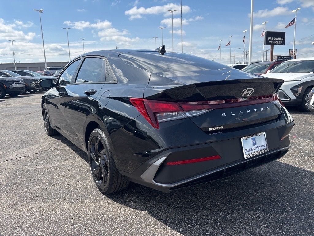 New 2026 Hyundai Elantra Sport FWD image 6