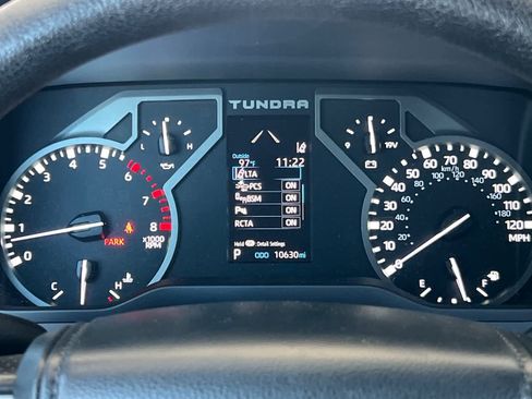 Used 2024 Toyota Tundra SR5 w/ SR5 Convenience Package AWD/4WD image 27