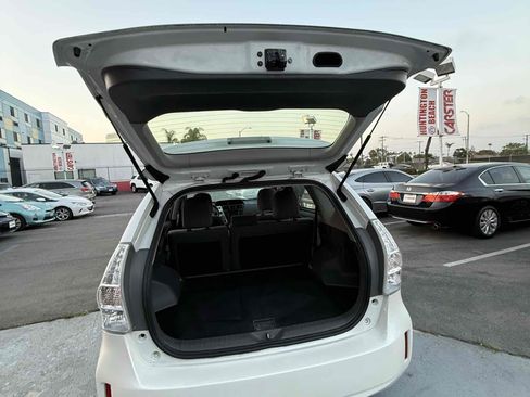 Used 2014 Toyota Prius V Two FWD image 35