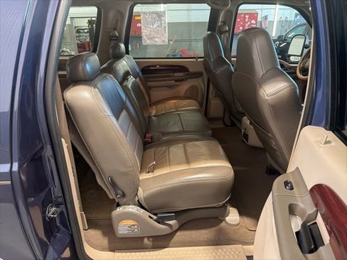 Used 2004 Ford Excursion Eddie Bauer image 13