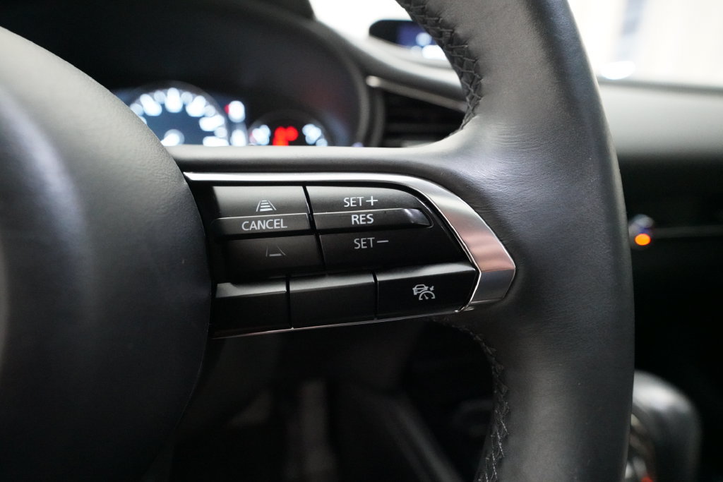 Certified 2024 MAZDA CX-30 AWD 2.5 S w/ Preferred Package image 19