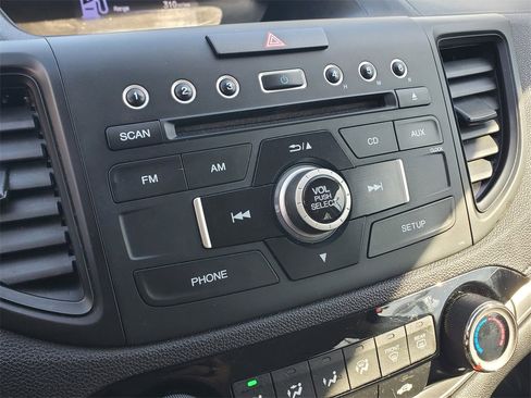 Used 2015 Honda CR-V LX image 27