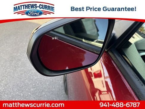 Used 2025 Chevrolet Trax RS w/ Sunroof Package image 8