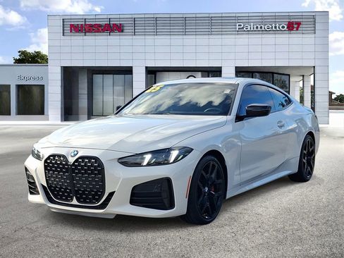 Used 2025 BMW 430i Coupe w/ M Sport Package RWD image 3