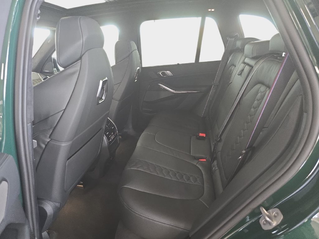 New 2026 BMW X5 M Competition w/ Executive Package AWD/4WD image 19