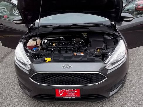 Used 2016 Ford Focus SE w/ SE Cold Weather Package FWD image 24