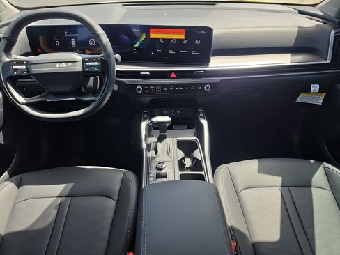 New 2026 Kia Sorento S AWD/4WD image 12