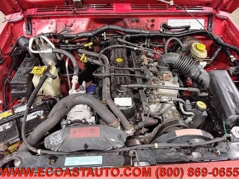 Used 2000 Jeep Cherokee Sport image 9