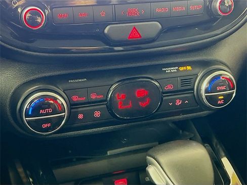 Used 2022 Kia Soul Turbo image 20