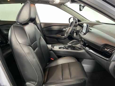 Used 2023 Nissan Rogue SL w/ SL Premium Package image 35