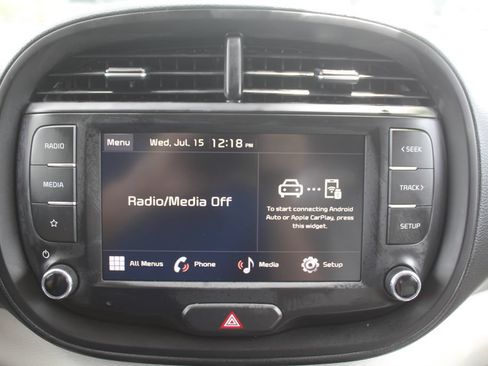 Used 2023 Kia Soul LX FWD image 36