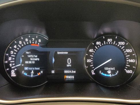 Used 2017 Lincoln MKX Reserve image 23