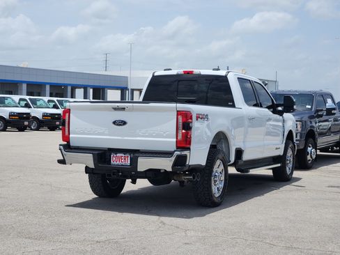 Used 2023 Ford F250 Lariat w/ Chrome Package AWD/4WD image 7
