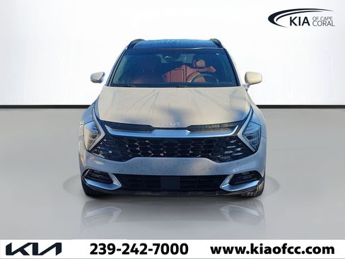 Certified 2024 Kia Sportage SX FWD image 2