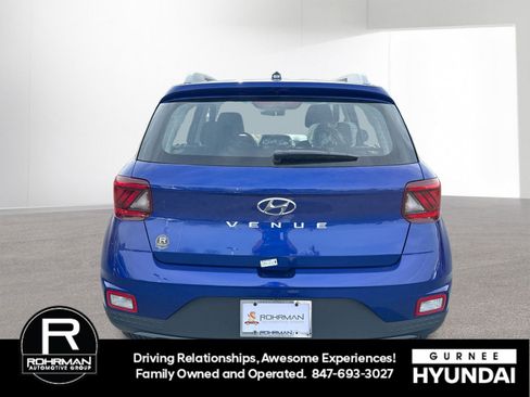 New 2026 Hyundai Venue SEL image 8