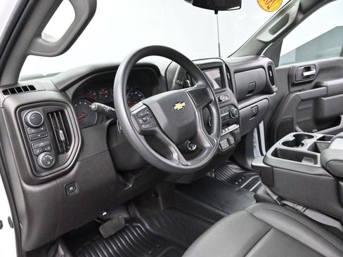 Used 2025 Chevrolet Silverado 2500 W/T w/ WT Convenience Package AWD/4WD image 14