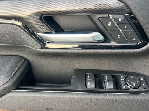 New 2026 GMC Sierra 2500 AT4 w/ AT4 Premium Plus Package image 8