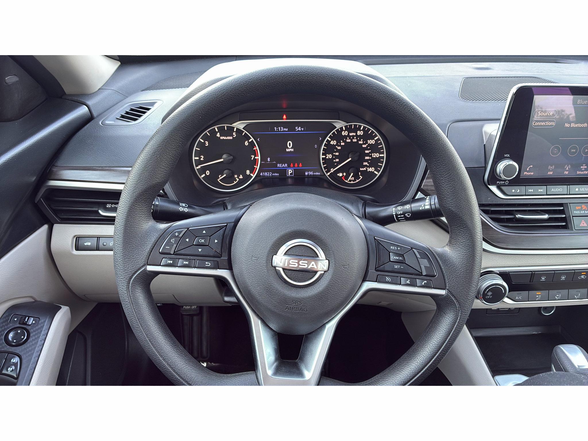 Used 2025 Nissan Altima 2.5 SV FWD image 18